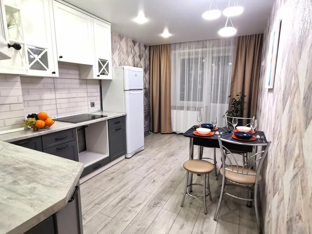 Квартира в районе трц Сити Парк и Стадиона Арены