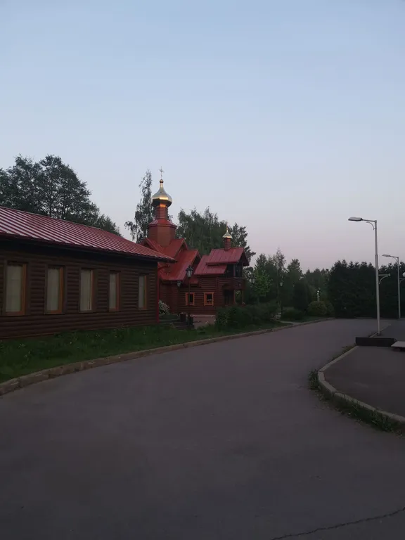Уютная квартира у озера в черте города