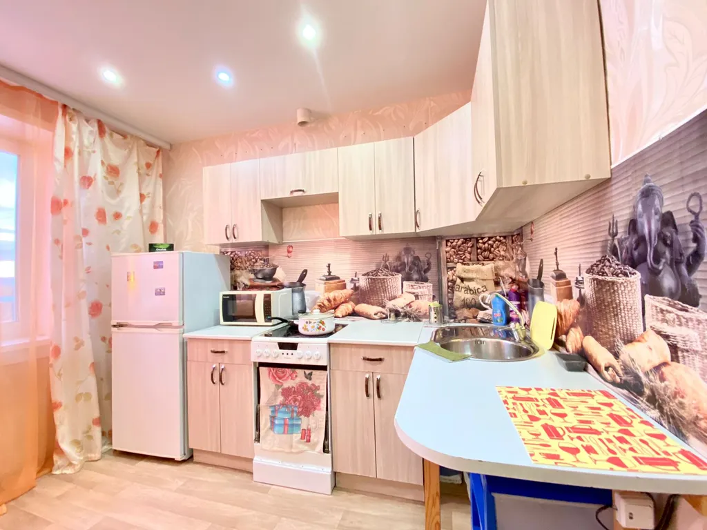 Комфортная двухкомнатная квартира с красивым видом в центре нового города