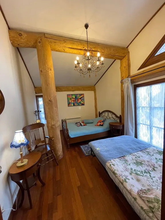 Большой дом у реки с баней в 2 часах от СПб