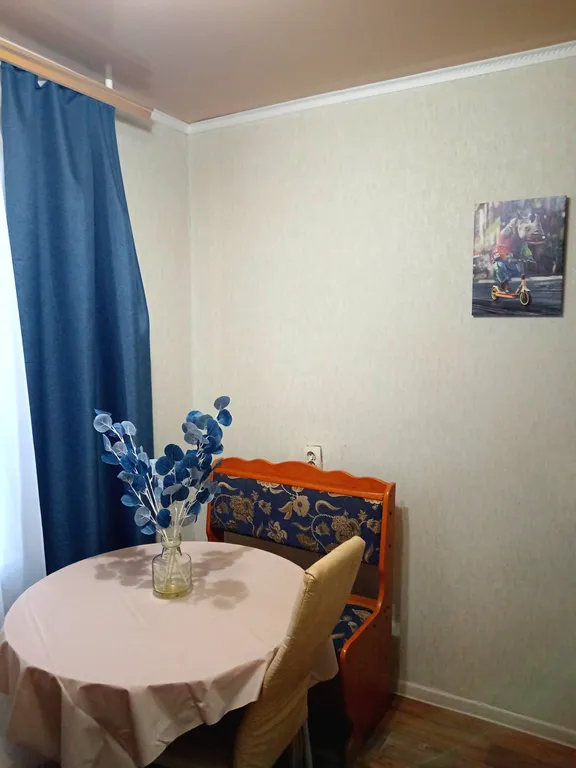 Уютная квартирка рядом с набережной спутника