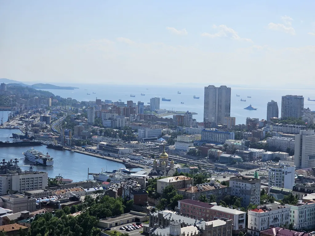 3х.ком.кв. 105 м.кв в ЦЕНТРЕ с видом на море и город, р-он ФУНИКУЛЁРА