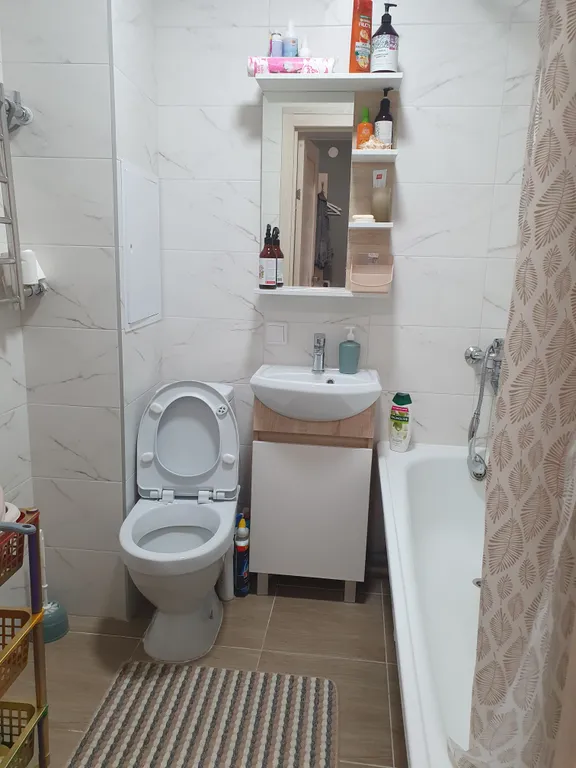 Однушка в районе больницы Электроника