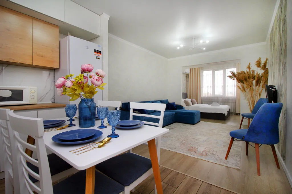 Квартира Светлая студия в Молодежке — Алматы