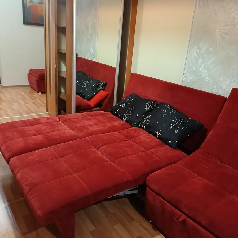 Квартира в 3 минутах от метро Чкаловская и ТЦ Мегаполис.