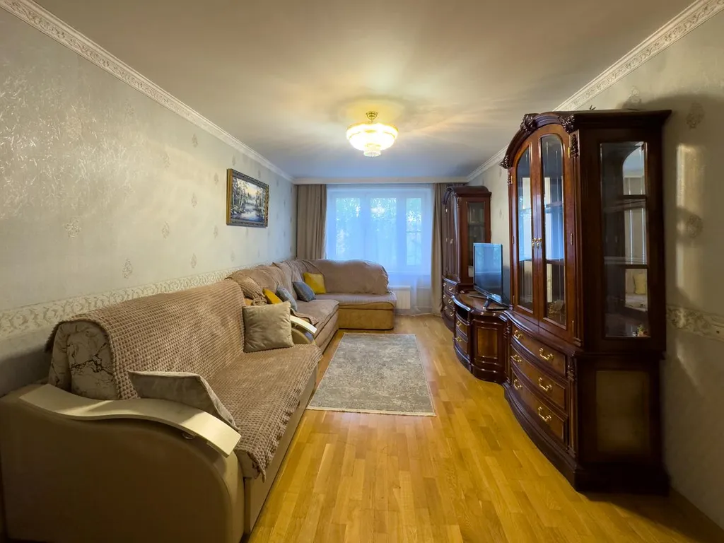 Квартира 3-комнатная Квартира — Москва