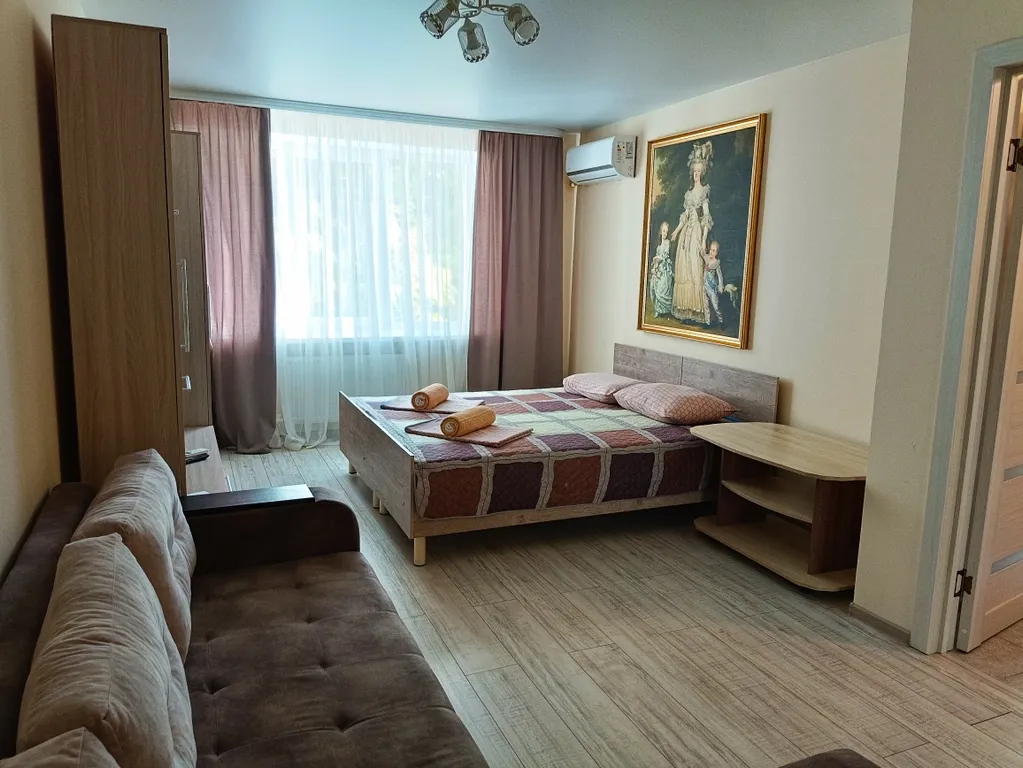 Апартамент с балконом 12