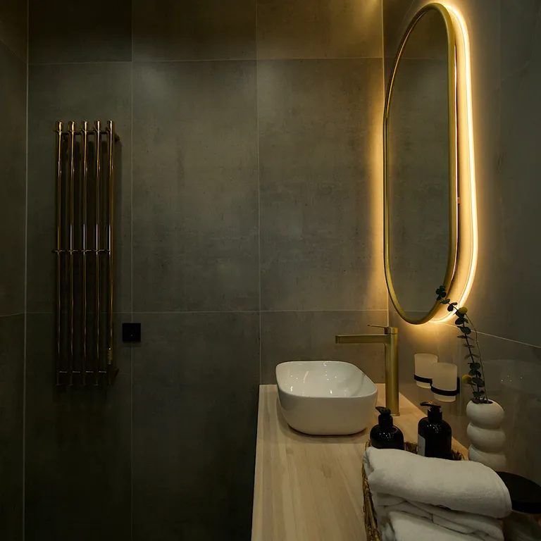 Домик в Икше с сауной и камином (Glassbox108 Premium 2)