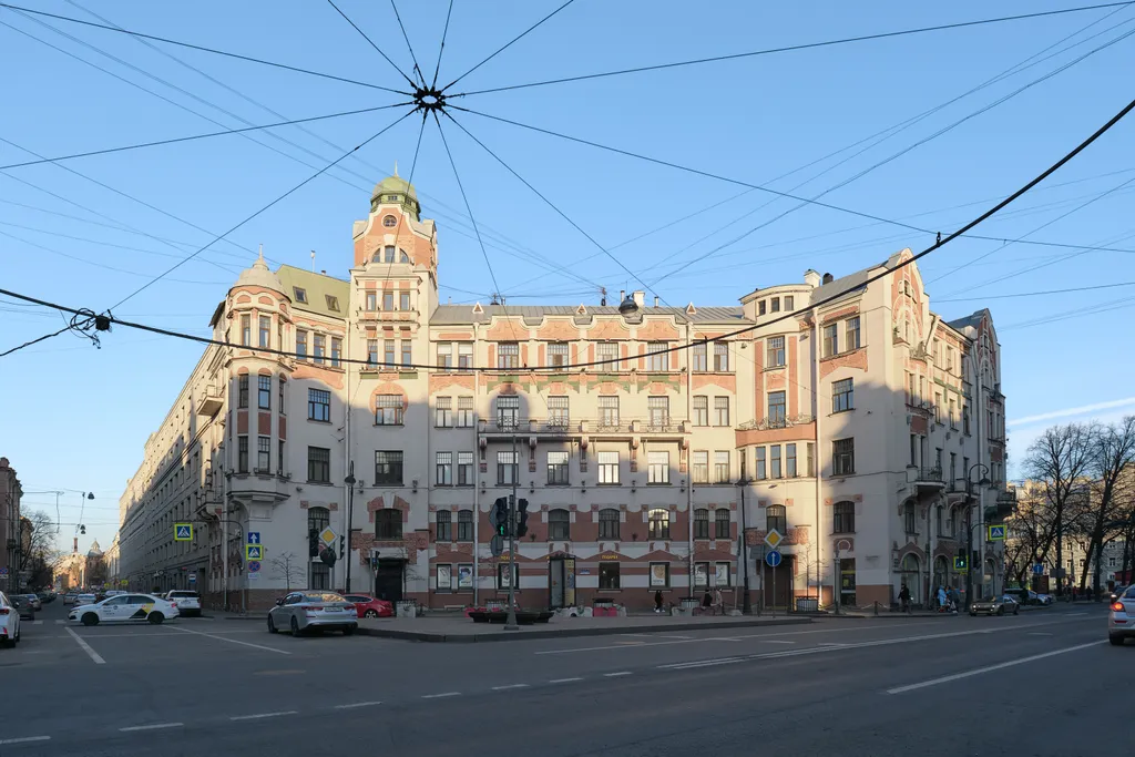 Квартира Просторная светлая квартира на Австрийской площади — Санкт-Петербург