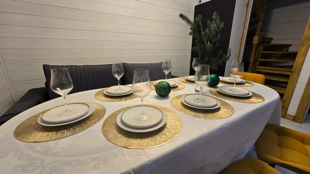 Новый дом с евро-ремонтом и полным оснащением на 10 человек