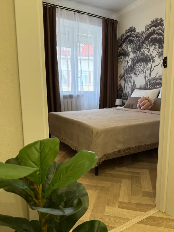 Двухкомнатная квартира напротив Лечебного парка