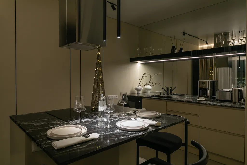 Премиум апартамент Loca loft с видом на пруд