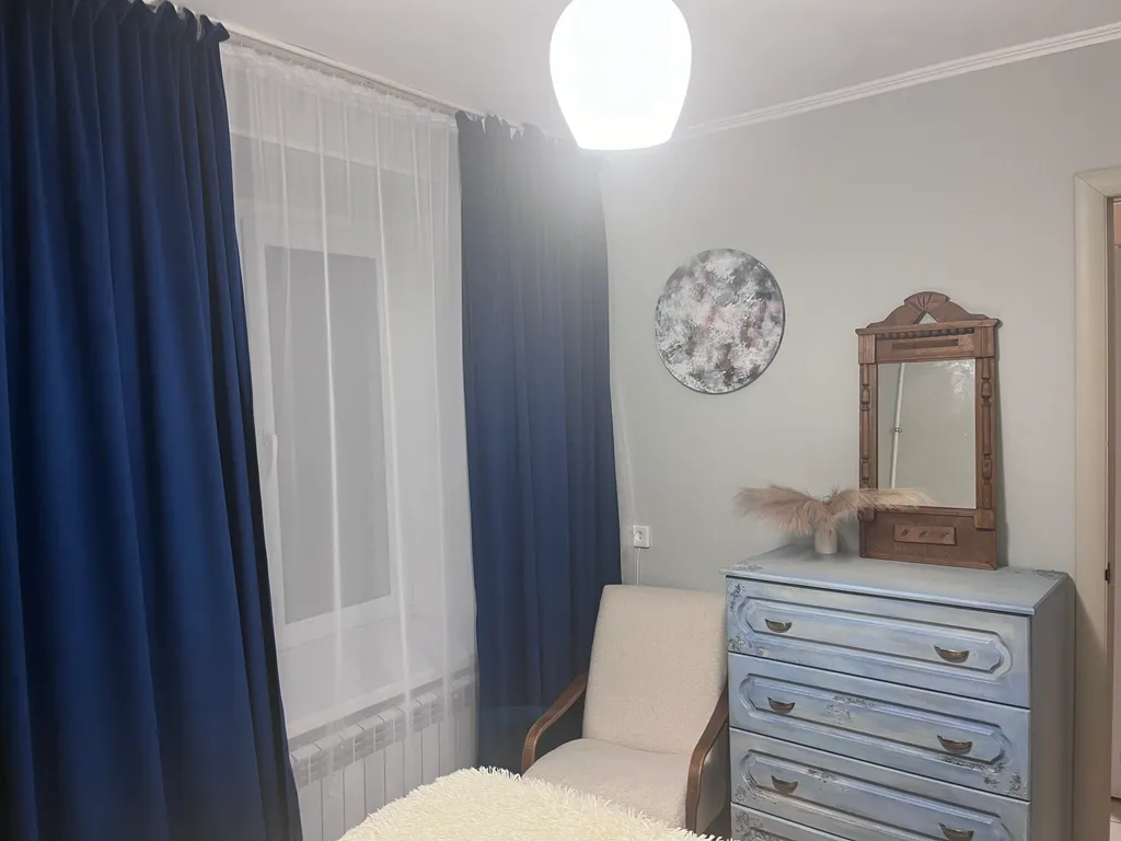 Двухкомнатная квартира в центре возле набережной