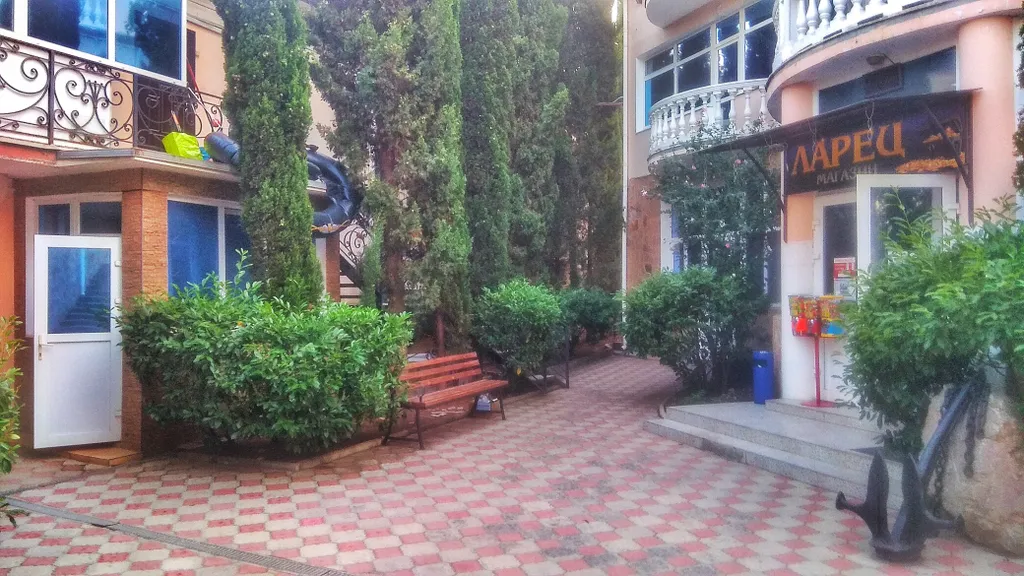 Апартамент на первой линии у самого синего Чёрного моря