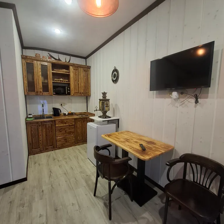 Апартаменты с отдельным входом, рядом с центром