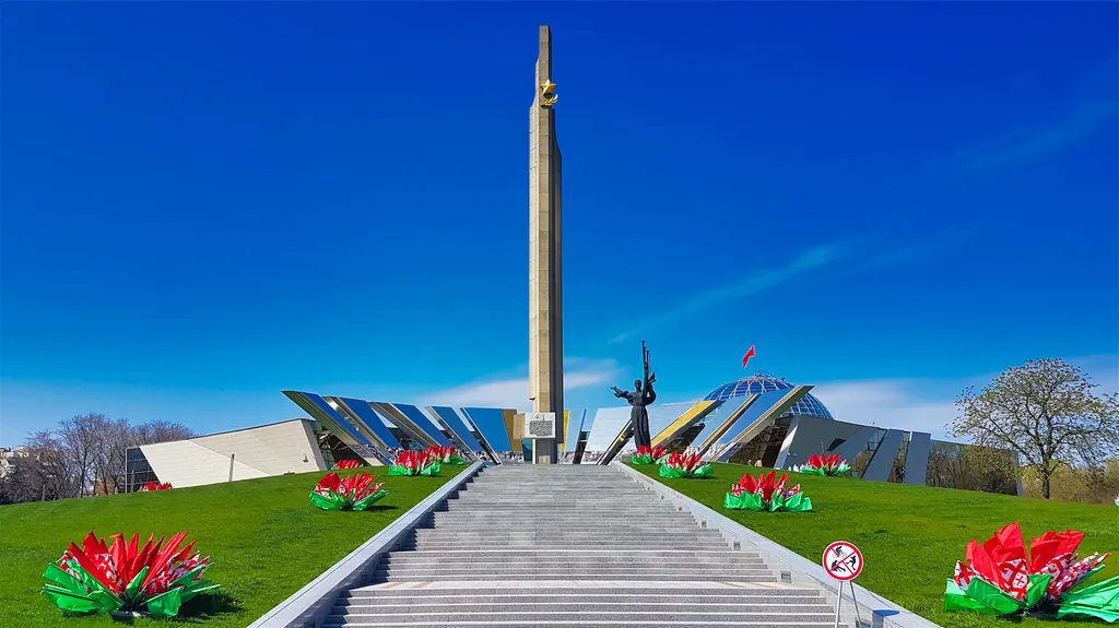 Комфортный 2-комнатный апартамент класса люкс