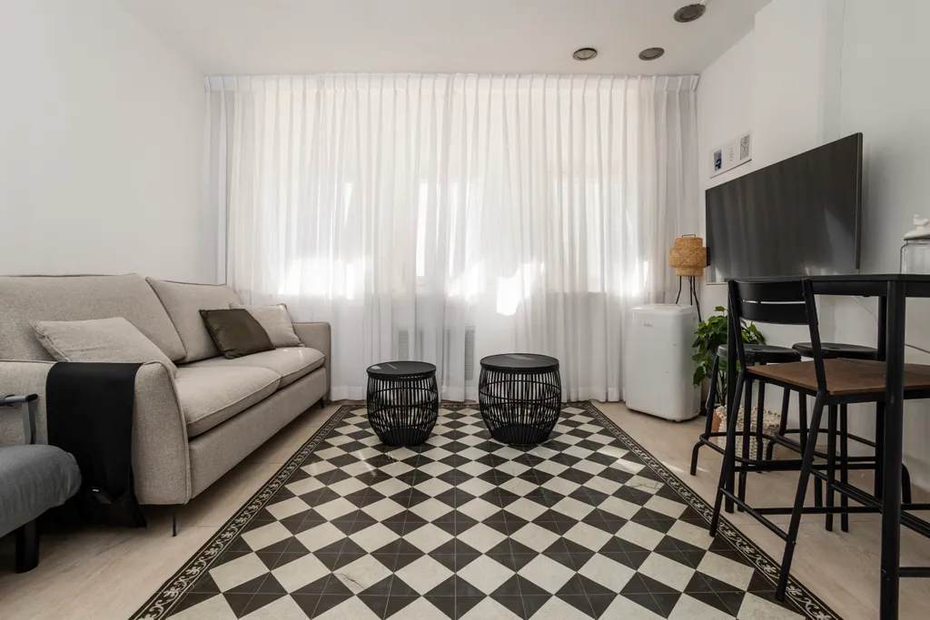 Студия у моря и с видом на море