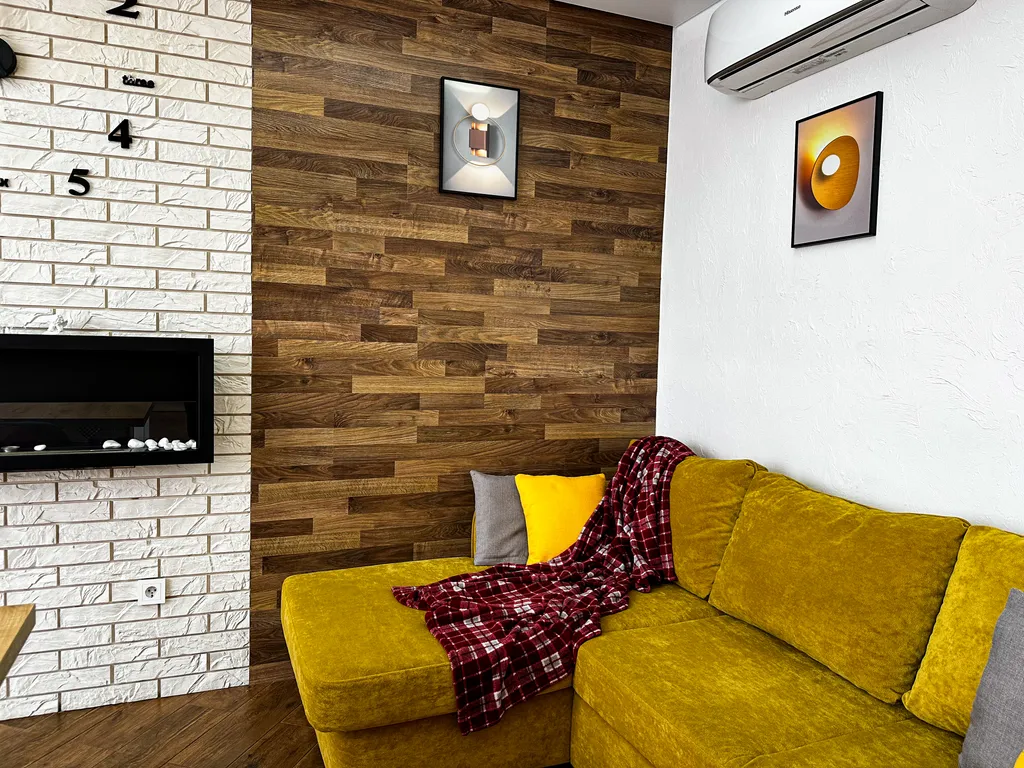 Geometry - просторная квартира с панорамным видом на реку в центре