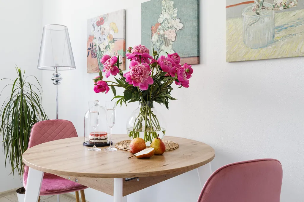 Нежный уголок  с парковкой рядом с ВДНХ и метро
