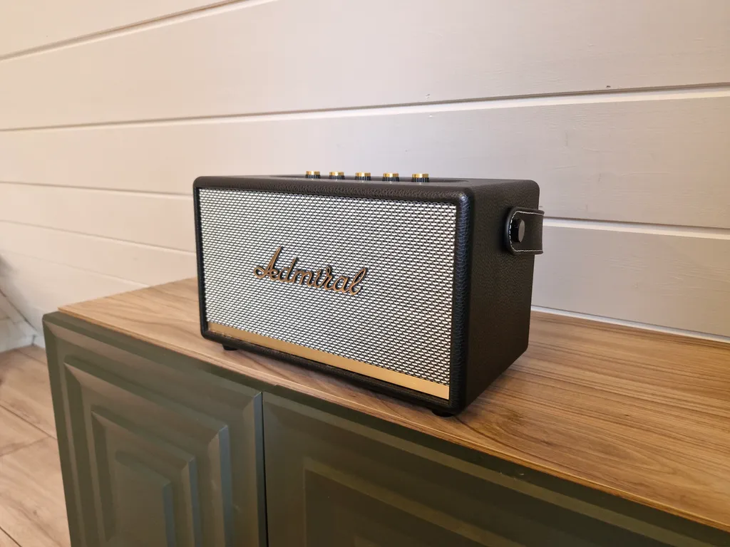 Коттедж А-фрейм с видом на озеро и лес — Казань