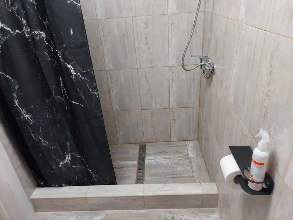 Квартира 1-комнатная Квартира — Кучугуры