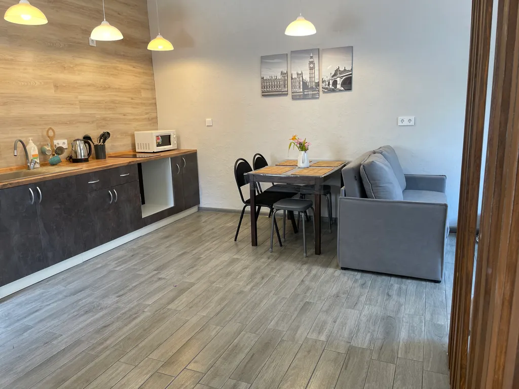 Квартира Комната — аренда посуточно в Ейск