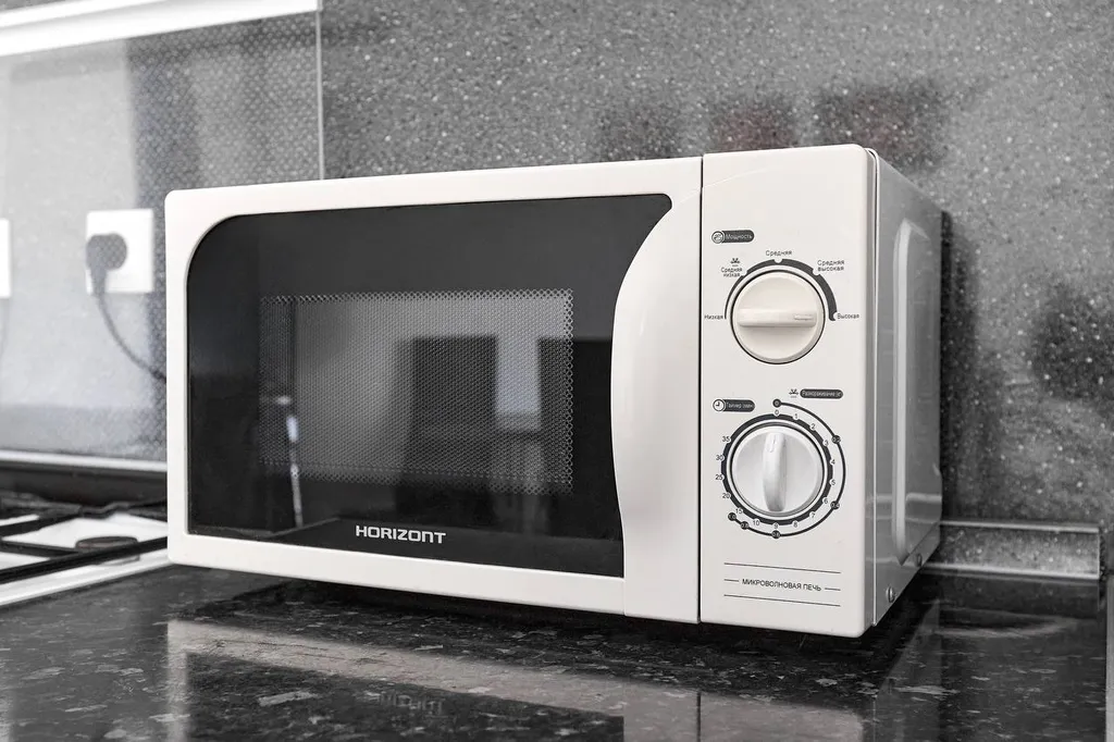 Большой 1-комнатной квартиры с видом на парк и реку