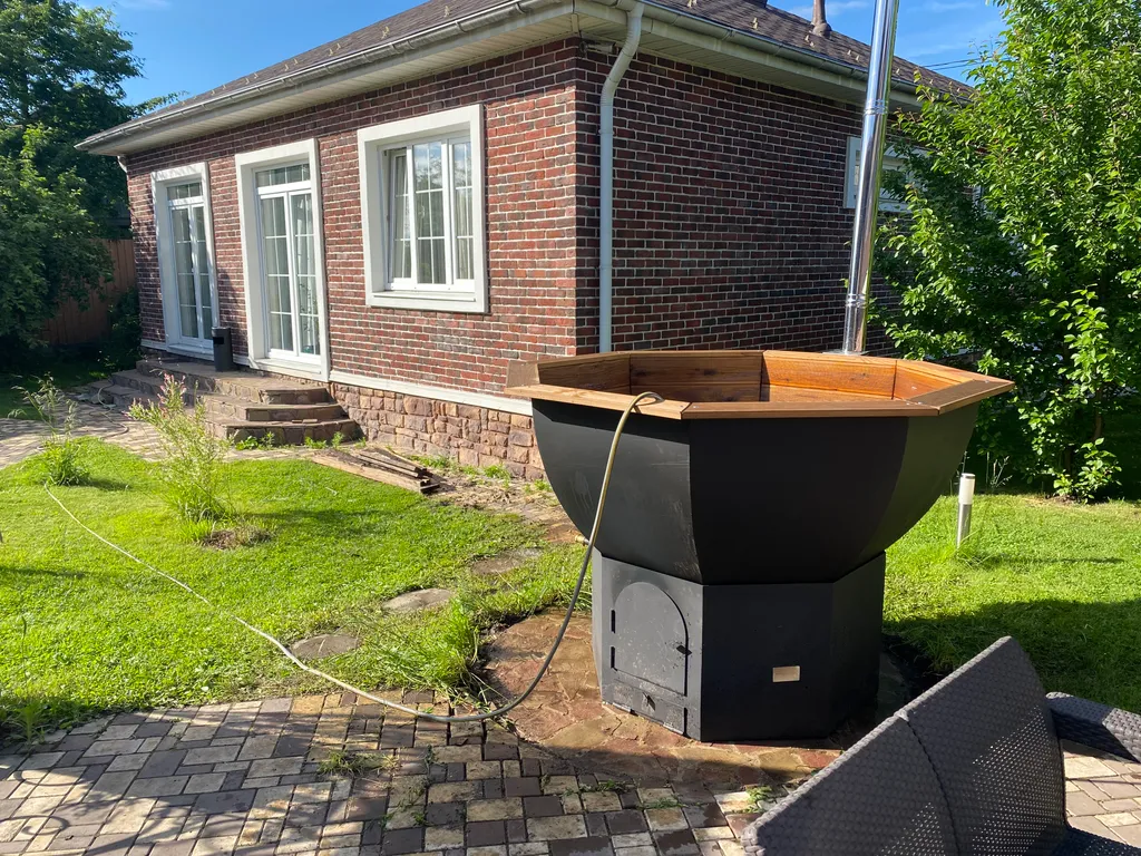 Коттедж с баней на дровах