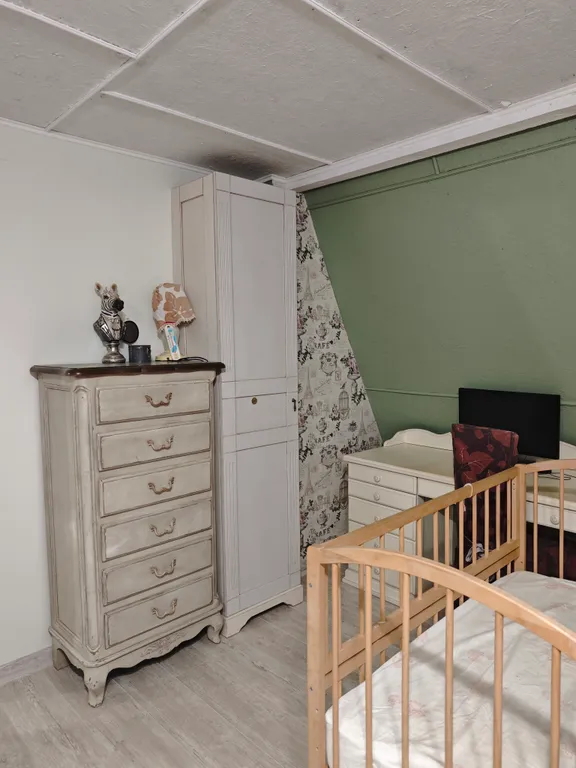 Коттедж Весь 3 этаж частного дома с отдельных входом — Севастополь