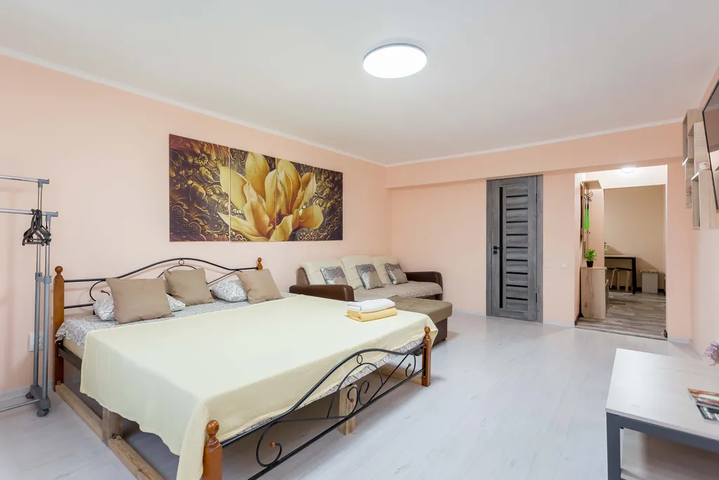 Квартира в центре города с видом на горы