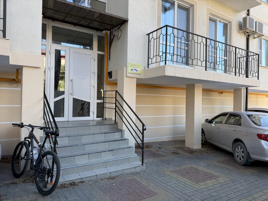 Квартира Двухкомнатная квартира у моря в центре — Геленджик