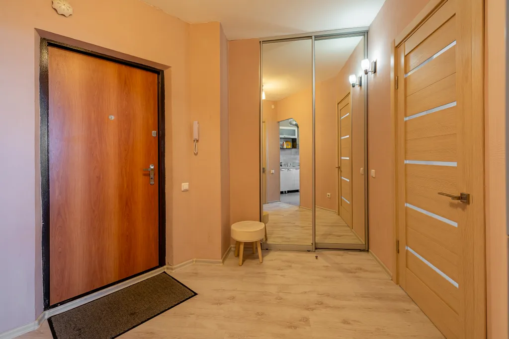 Квартира Большая светлая квартира на Волжской набережной — Ярославль