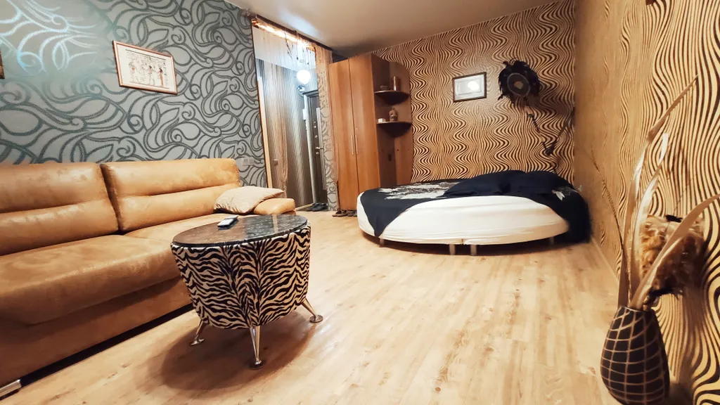 Квартира с джакузи — аренда посуточно в Тольятти