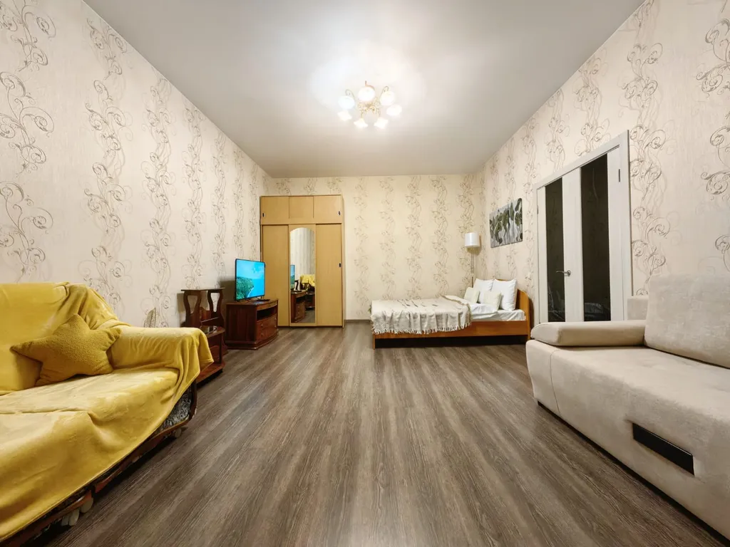 1 к квартира в зеленом районе: Звездочка и парк в двух шагах