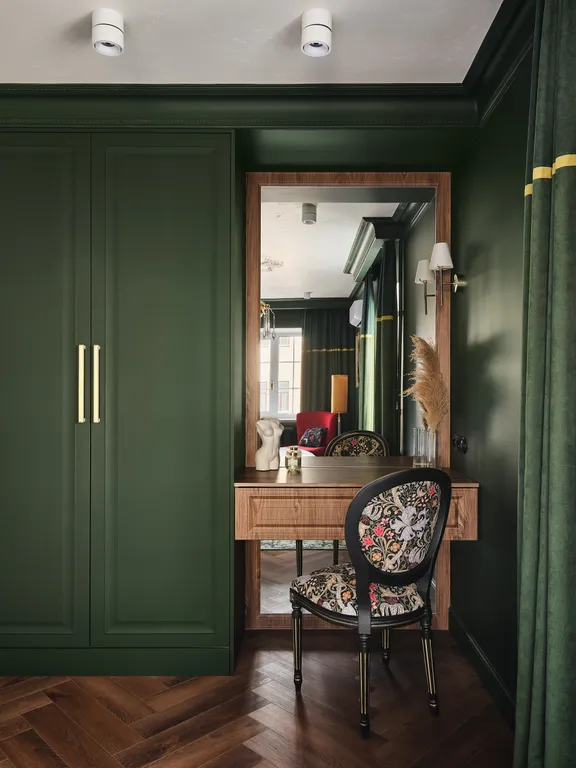 Уникальная квартира в центре с балконом