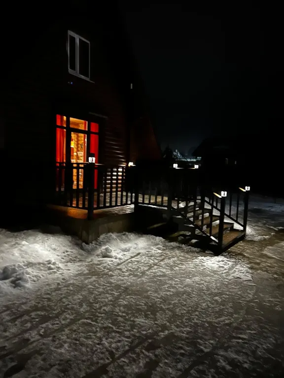 Коттедж Уютный коттедж у озера Донцо,Баня.Гриль-домик.Памятник природы. — Волосово