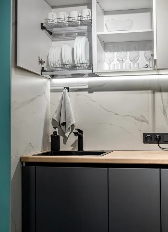 Уютная квартира с дизайнерским ремонтом в центре города.