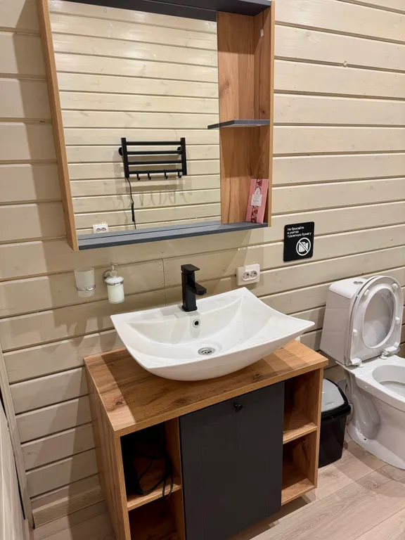 Коттедж Онежская Горка на берегу озера