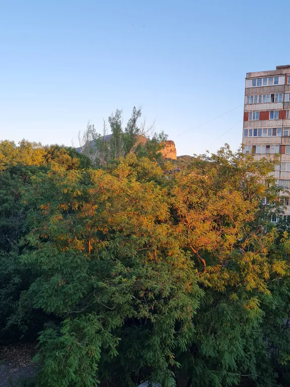 Уютная квартира в тихом районе с шикарным видом на горы