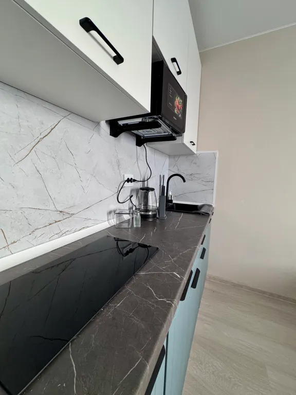 Красивая квартира с видом на озеро