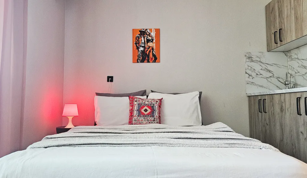 ЖК СВОИ ЛЮДИ новые апартаменты на троих гостей