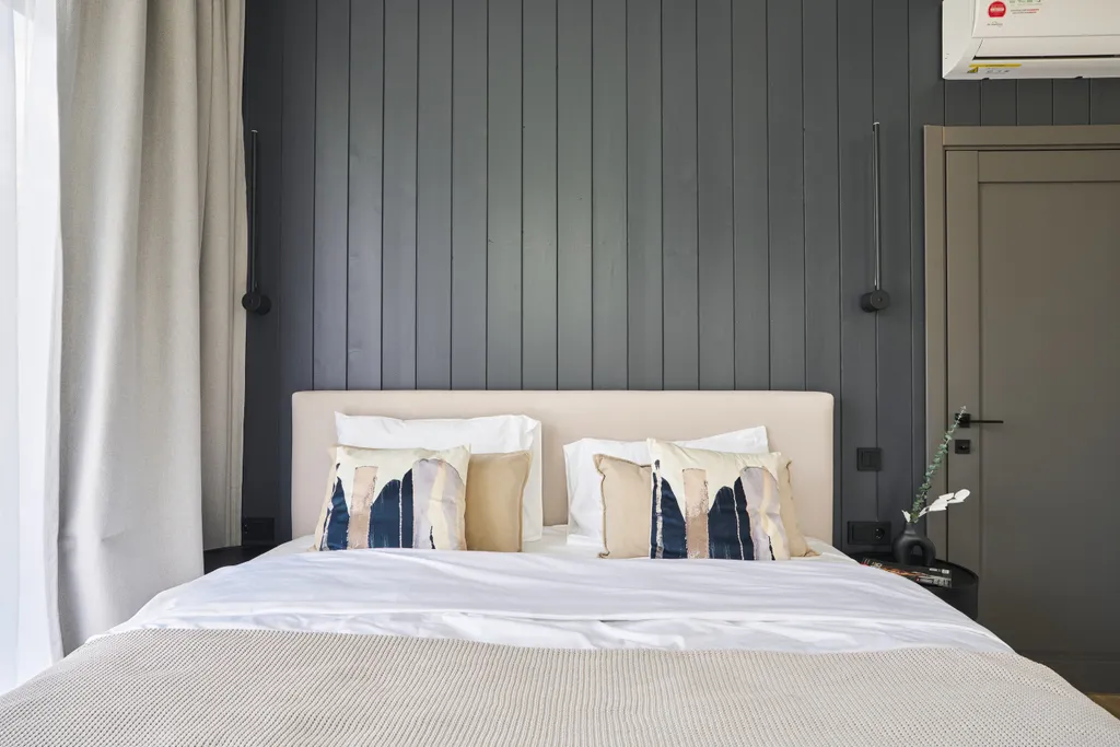 Большой панорамный дом с камином и сауной