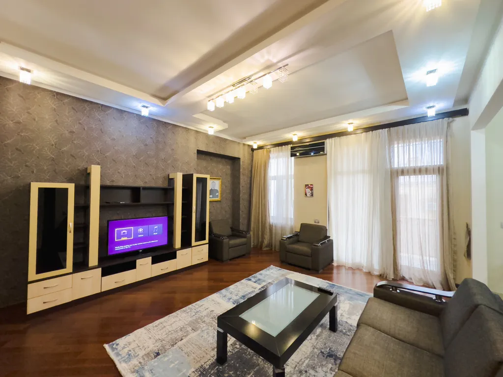 Квартира Flame apartment — аренда посуточно в Баку