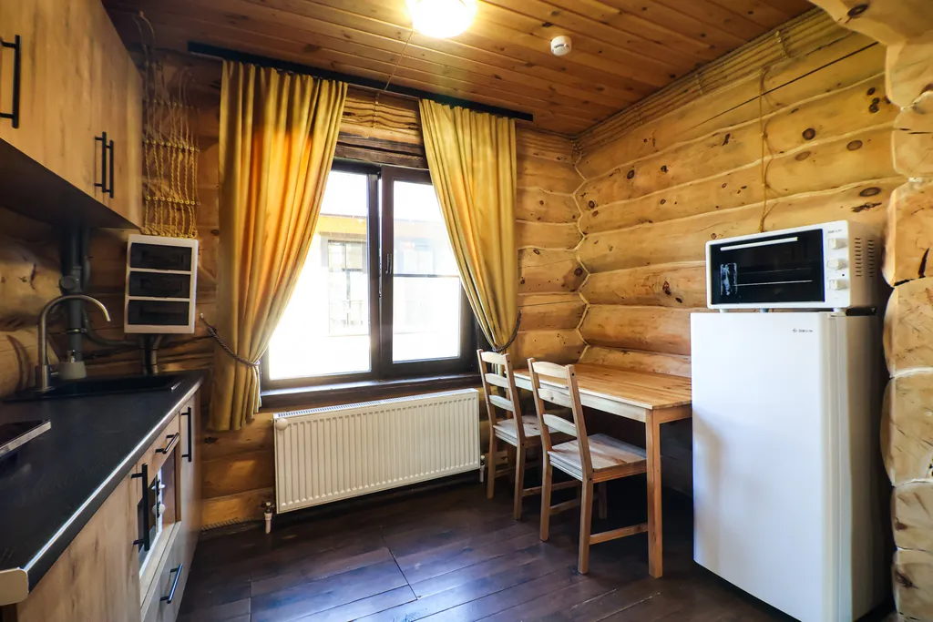 4-комнатный Дом