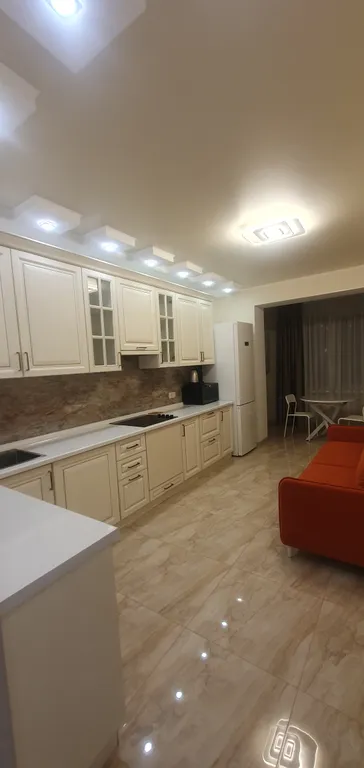 Квартира на набережной