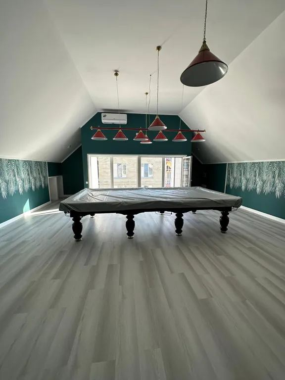 Дом с бильярдом на 12 человек в Олимпийском парке