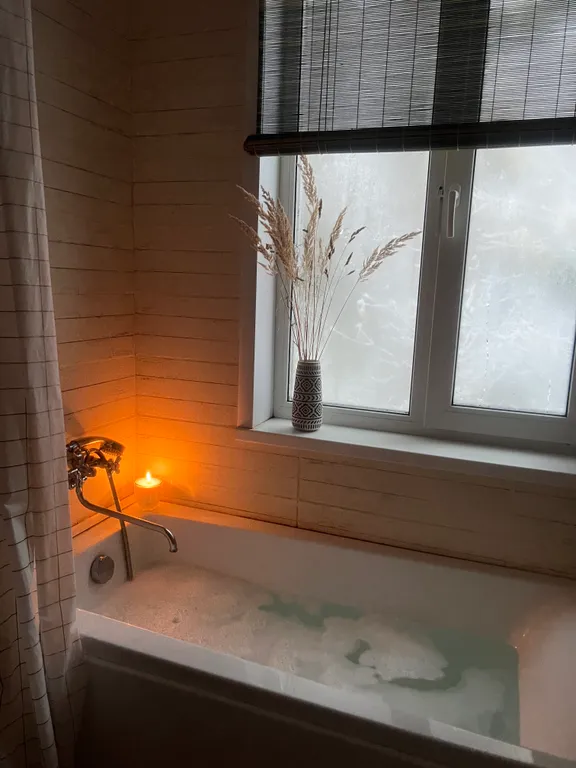 Уютный теплый дом с выходом в лес, 40 минут от Москвы со своей территорией