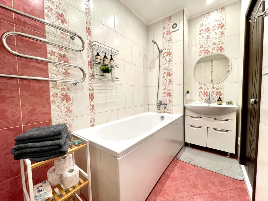 Семейная евротрешка с видом на Лавру,огром гостиной и 4 отд. кроватями