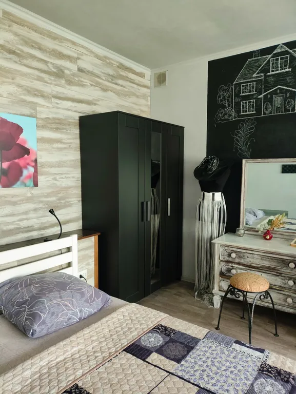 Коттедж Удивительный дом в центре, первый этаж целиком, мангал — Казань