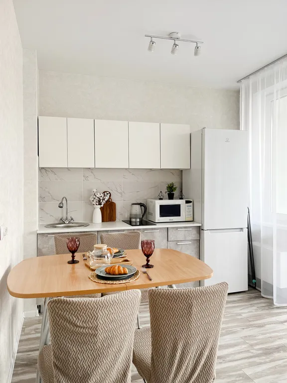 Квартира Квартира Уютная студия в спальном районе — Красноярск